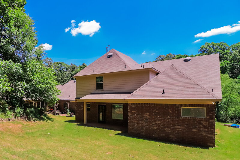 1,770/Mo, 1731 Bellevue Grove Cv Cordova, TN 38016 Rear View