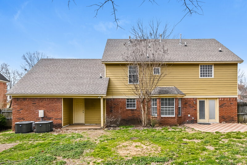 2,170/Mo, 2236 Oak Hollow Ln Cordova, TN 38016 Rear View