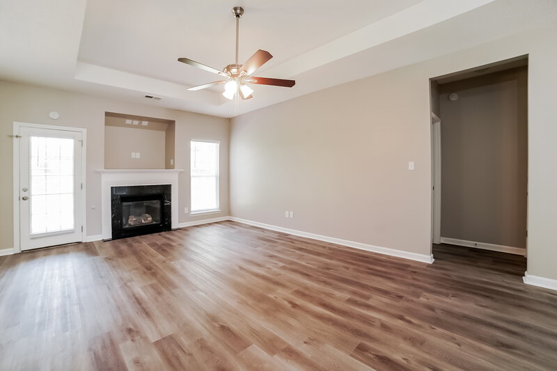 1,965/Mo, 2477 Torrington Way Southaven, MS 38672 Living Room View