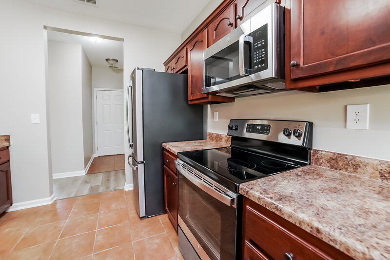 1,965/Mo, 2477 Torrington Way Southaven, MS 38672 Kitchen View