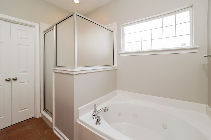 1,965/Mo, 2477 Torrington Way Southaven, MS 38672 Bathroom View
