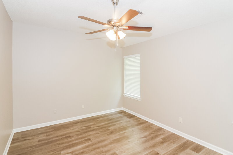 1,720/Mo, 495 Oakland Hills Dr Oakland, TN 38060 Main Bedroom View 2