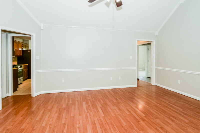 1,715/Mo, 1163 Carriage Dr S Southaven, MS 38671 Living Room View 2