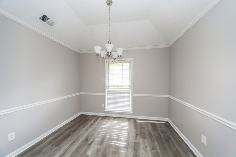 1,970/Mo, 5036 Brooksbank Cv S Memphis, TN 38141 Dining Room View