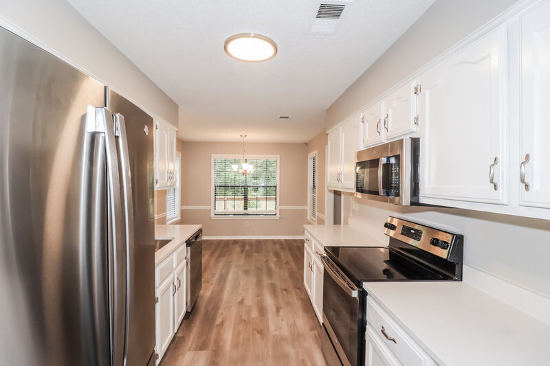 2,030/Mo, 6410 Baird Ln Bartlett, TN 38135 Kitchen View 2