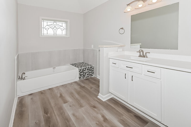 3,410/Mo, 8318 Whispering Elm Dr Memphis, TN 38125 Main Bathroom View