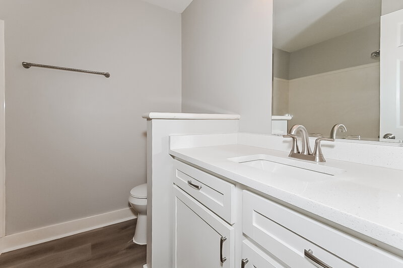 3,410/Mo, 8318 Whispering Elm Dr Memphis, TN 38125 Bathroom View