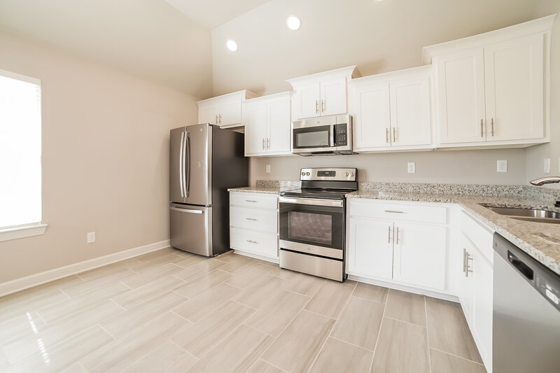 1,815/Mo, 7790 Melisa Dr Walls, MS 38680 Kitchen View