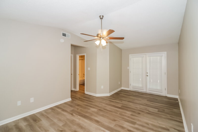 1,825/Mo, 1105 Atterbury Cir S Southaven, MS 38671 Main Bedroom View 2