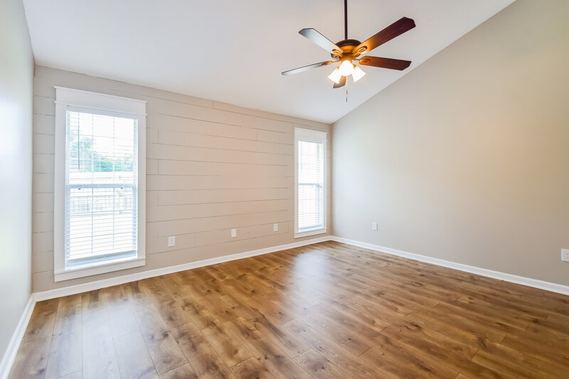 2,080/Mo, 1720 Avery Cv Southaven, MS 38671 Main Bedroom View