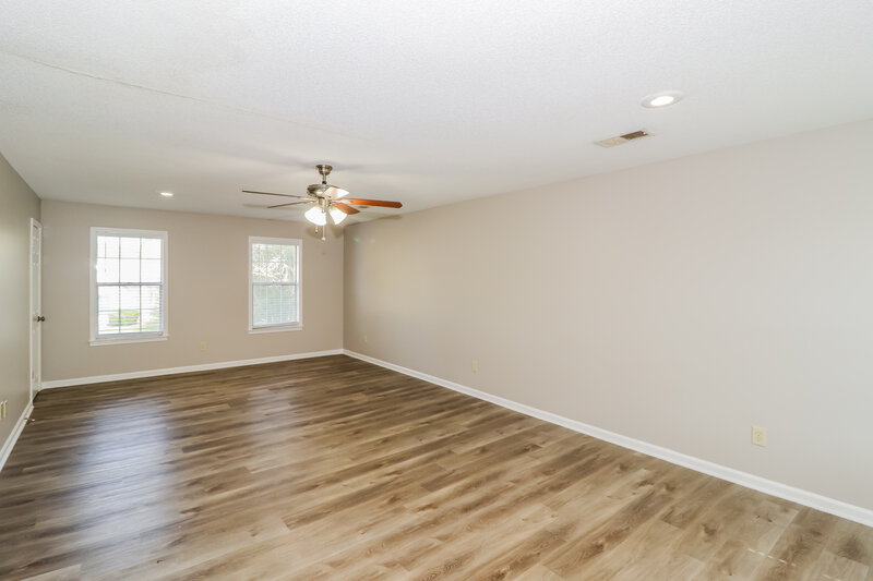 2,205/Mo, 2535 Clydes Place Cv Memphis, TN 38133 Main Bedroom View