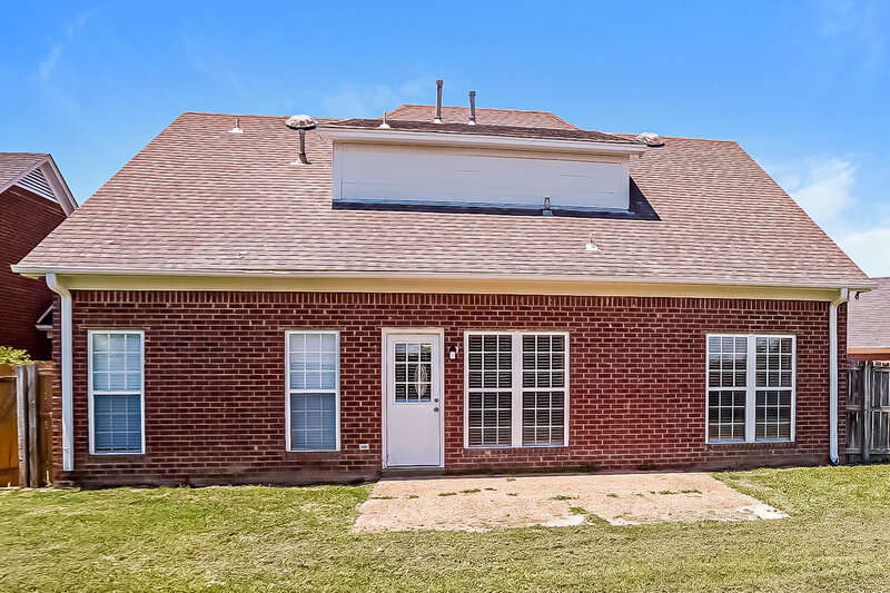 1,995/Mo, 4524 Glenleigh Cir Southaven, MS 38671 Rear View