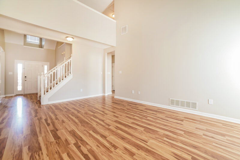 3,390/Mo, 2221 Linda Shore Dr Southaven, MS 38672 Living Room View