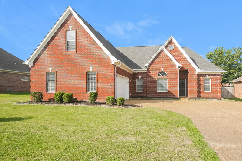 2,380/Mo, 9162 Tahoe Dr Olive Branch, MS 38654 Front View