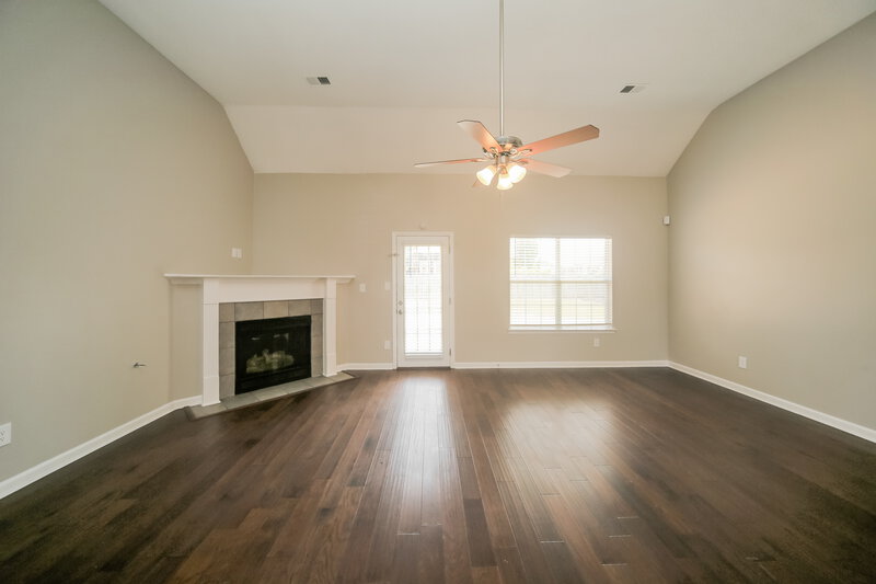 2,380/Mo, 9162 Tahoe Dr Olive Branch, MS 38654 Living Room View
