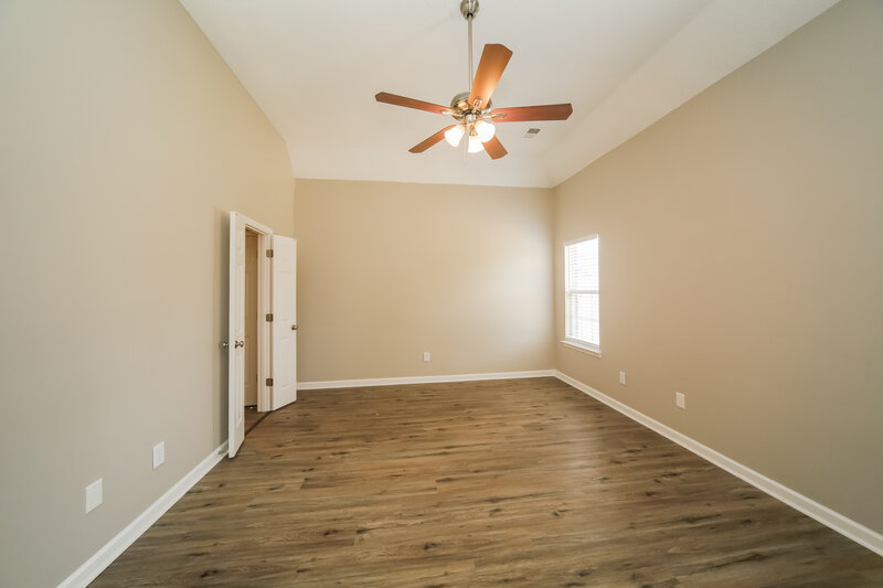2,380/Mo, 9162 Tahoe Dr Olive Branch, MS 38654 Main Bedroom View 2