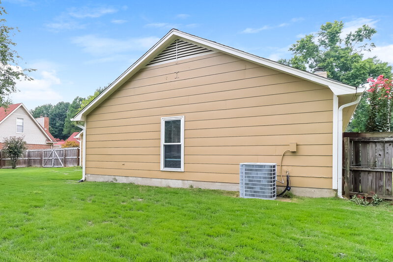 1,735/Mo, 6293 Star Valley Dr Bartlett, TN 38134 Rear View 2