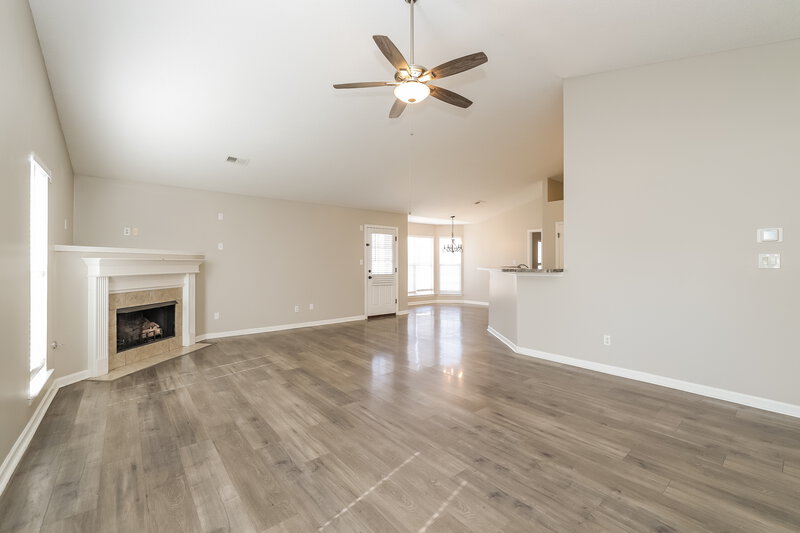 2,870/Mo, 13202 Claybourne Cv Olive Branch, MS 38654 Living Room View
