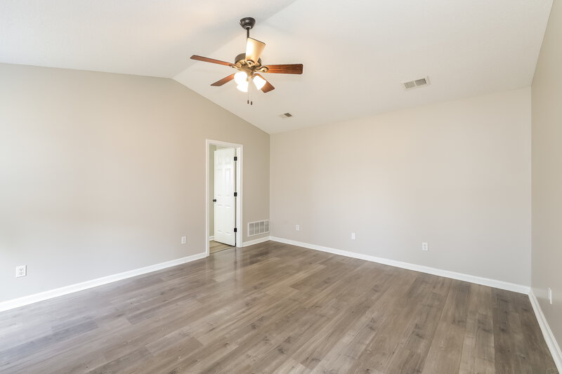 2,870/Mo, 13202 Claybourne Cv Olive Branch, MS 38654 Main Bedroom View 2