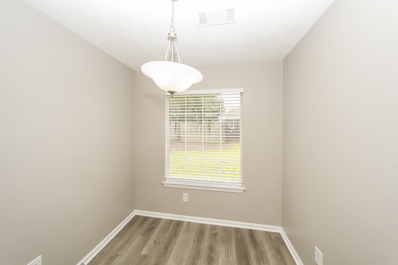 2,230/Mo, 5515 Whiteley Cv Memphis, TN 38141 Breakfast Nook View