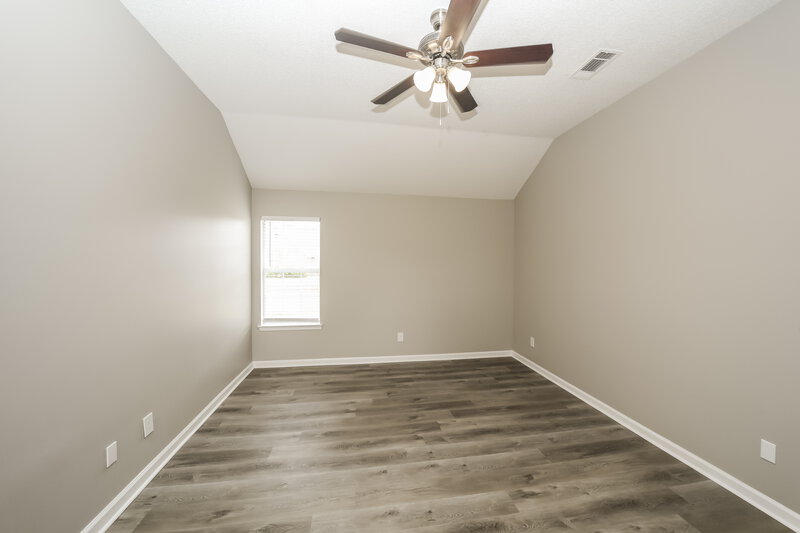 2,230/Mo, 5515 Whiteley Cv Memphis, TN 38141 Main Bedroom View