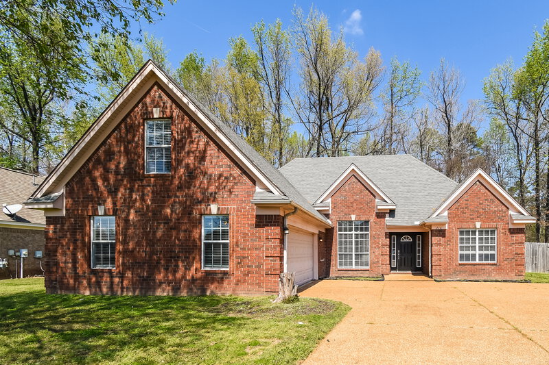 2,015/Mo, 216 Fawn Dr N Hernando, MS 38632 External View
