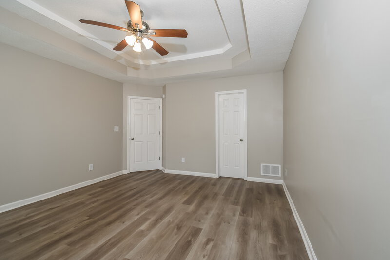 2,015/Mo, 216 Fawn Dr N Hernando, MS 38632 Main Bedroom View 2