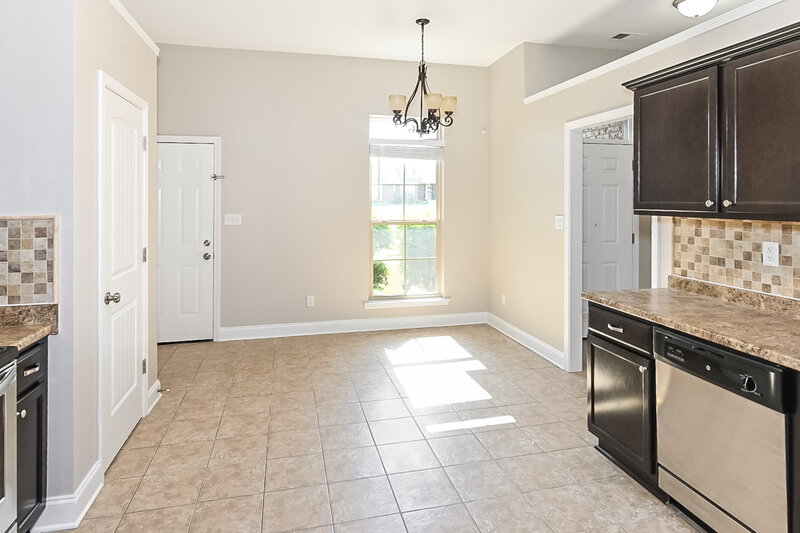 1,920/Mo, 7647 Brierfield Dr E Southaven, MS 38672 Dining Room View