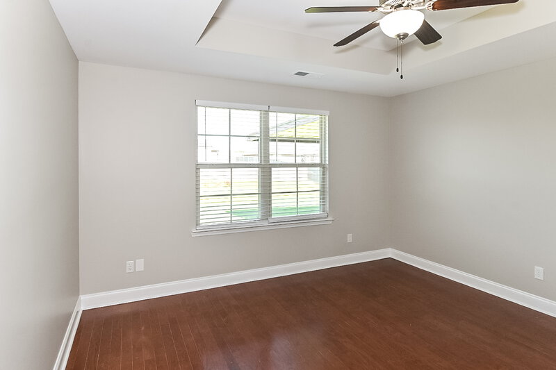 1,920/Mo, 7647 Brierfield Dr E Southaven, MS 38672 Main Bedroom View 2