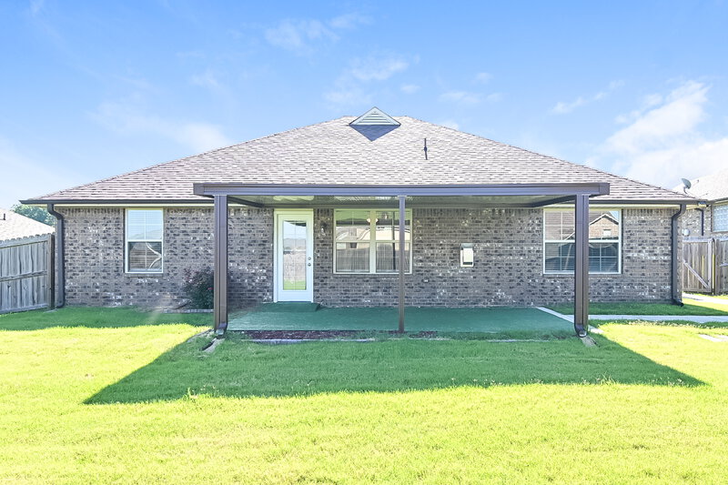 1,920/Mo, 7647 Brierfield Dr E Southaven, MS 38672 Rear View