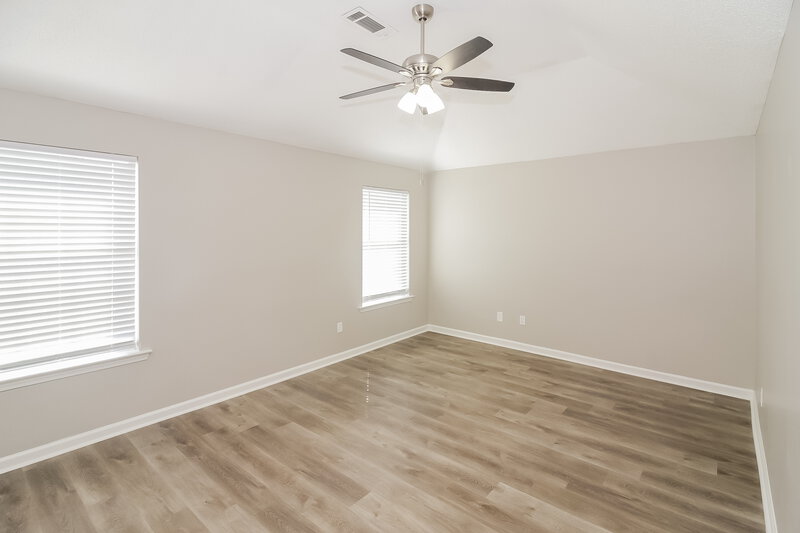 1,645/Mo, 4784 Harvest Park Dr Memphis, TN 38125 Main Bedroom View 2