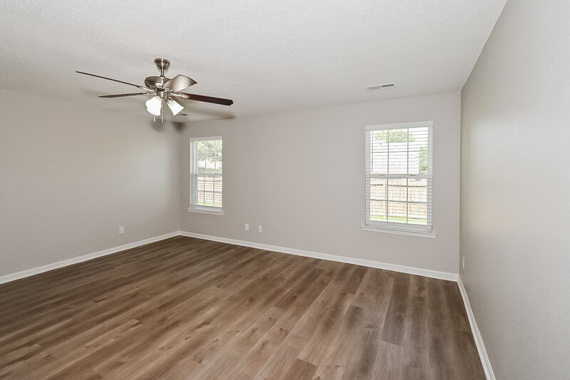 1,985/Mo, 7425 Hunters Horn Dr Olive Branch, MS 38654 Main Bedroom View 2