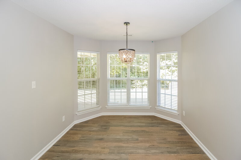 2,125/Mo, 8331 Grayce Dr Southaven, MS 38671 Dining Room View