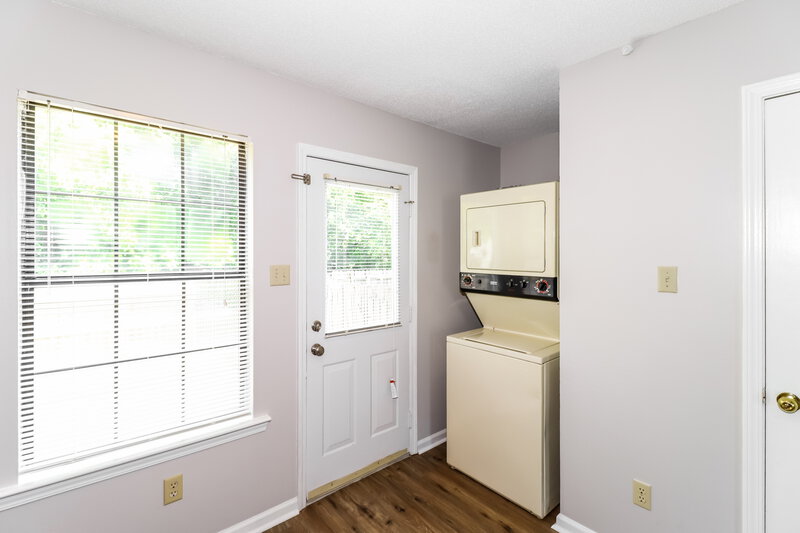 1,270/Mo, 7778 Biloxi Cv Apt 103 Millington, TN 38053 Dining Room View