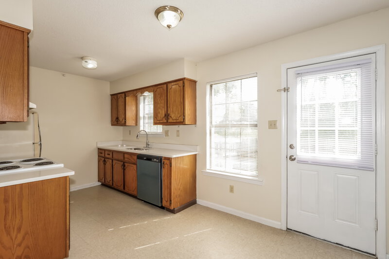 1,190/Mo, 7778 Biloxi Cv Apt 104 Millington, TN 38053 Breakfast Nook View 2