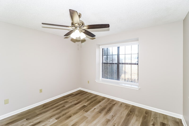 1,460/Mo, 7792 Hickory Meadow Rd Millington, TN 38053 Main Bedroom View 2