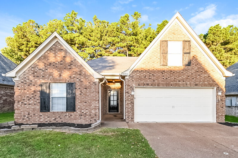 1,960/Mo, 5713 Bedford Loop E Southaven, MS 38672 External View