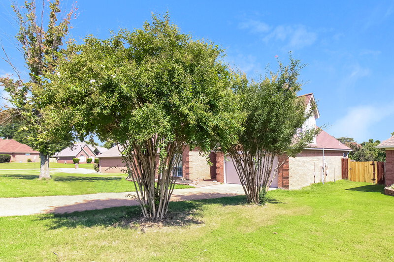 3,110/Mo, 5448 Annandale Dr Memphis, TN 38125 Side View