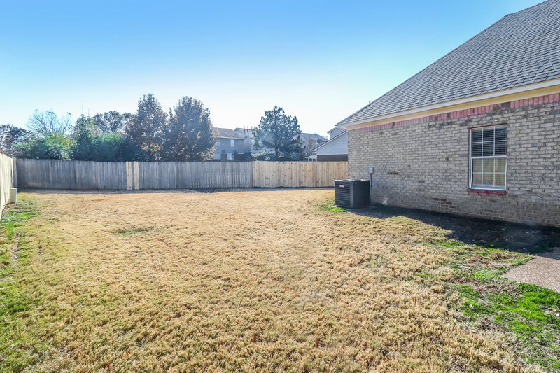 1,985/Mo, 9275 Speerberry Cir Cordova, TN 38016 Rear View