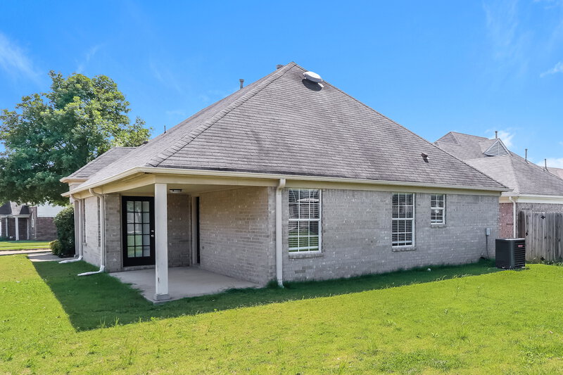 1,615/Mo, 7896 Allen Ridge Ln Olive Branch, MS 38654 Rear View