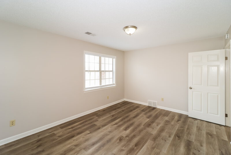 2,120/Mo, 3164 Birchton Glade Cv Lakeland, TN 38002 Bedroom View 2