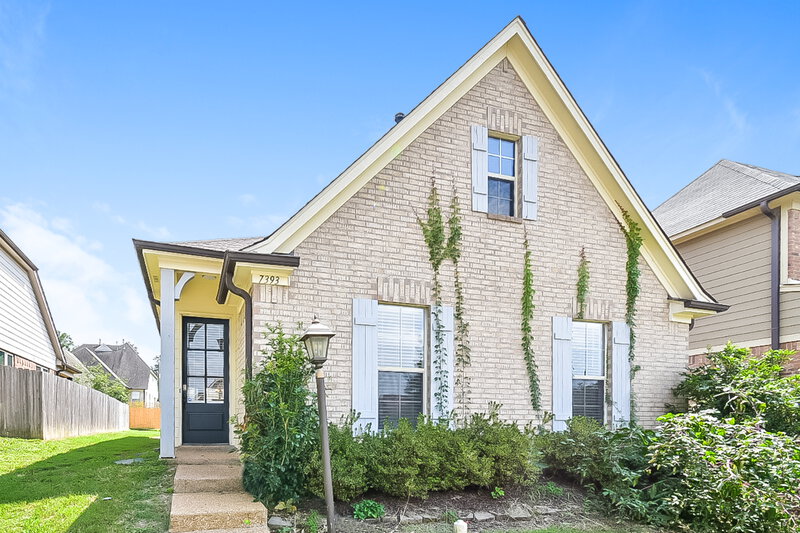 2,300/Mo, 7393 Brentridge Dr Cordova, TN 38018 External View