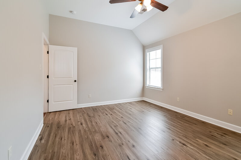 2,300/Mo, 7393 Brentridge Dr Cordova, TN 38018 Main Bedroom View
