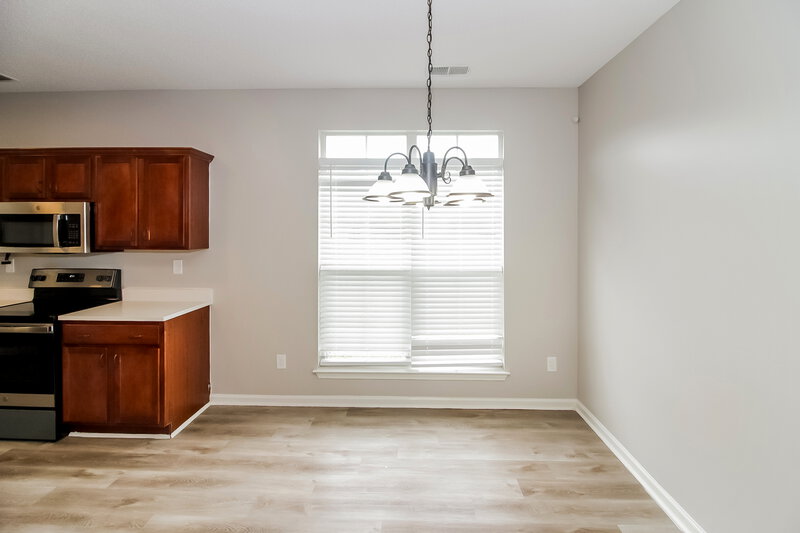 2,160/Mo, 4860 Stirrup Dr Memphis, TN 38125 Dining Room View
