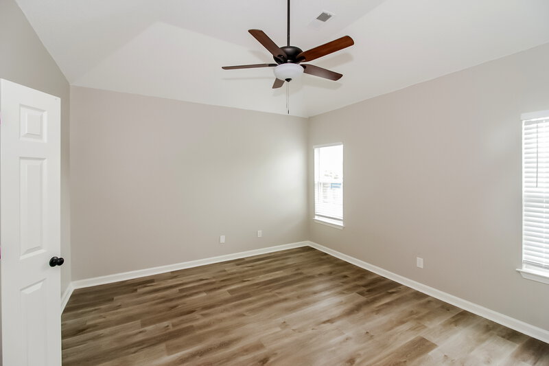 2,160/Mo, 4860 Stirrup Dr Memphis, TN 38125 Main Bedroom View