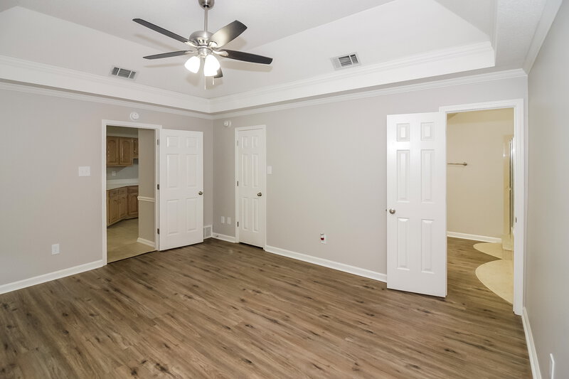 2,100/Mo, 6572 Star Valley Dr Bartlett, TN 38134 Main Bedroom View 2