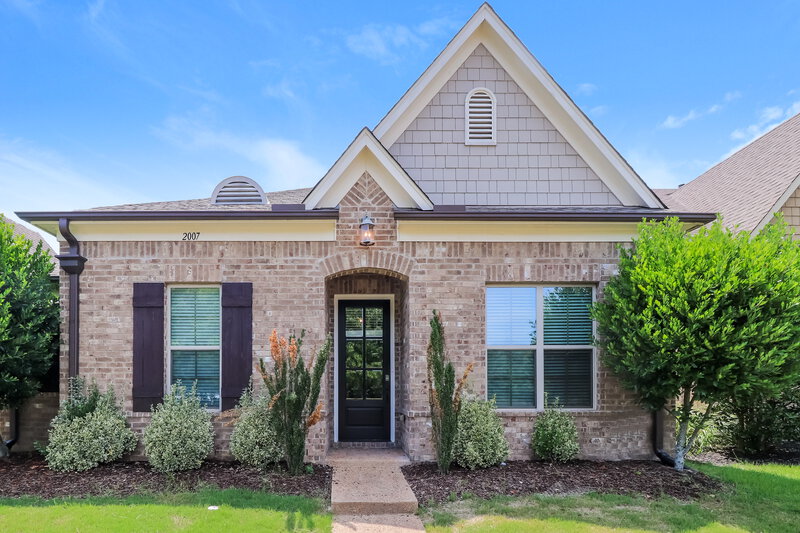 2,000/Mo, 2007 S Bend Dr Cordova, TN 38016 External View