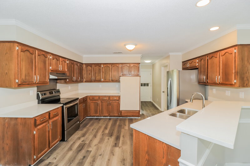 2,300/Mo, 3180 Wishing Star Cv Bartlett, TN 38134 Kitchen View