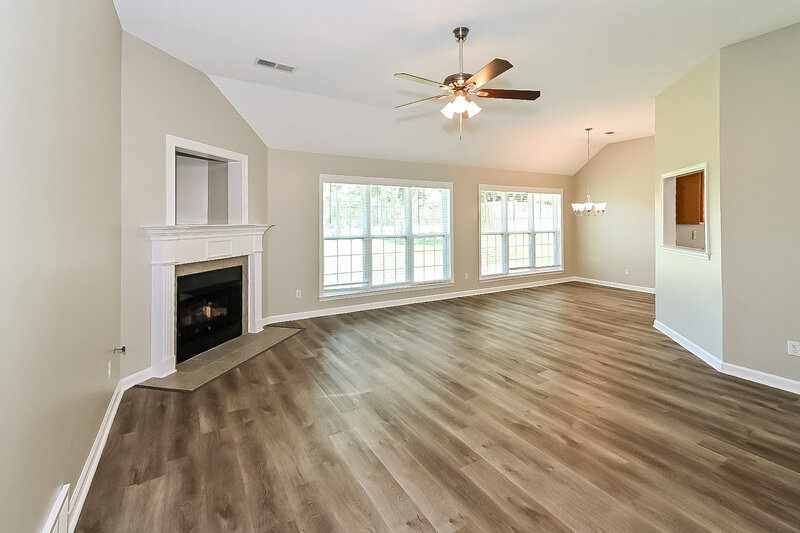 2,260/Mo, 7753 Meadow Ridge Ln Olive Branch, MS 38654 Living Room View