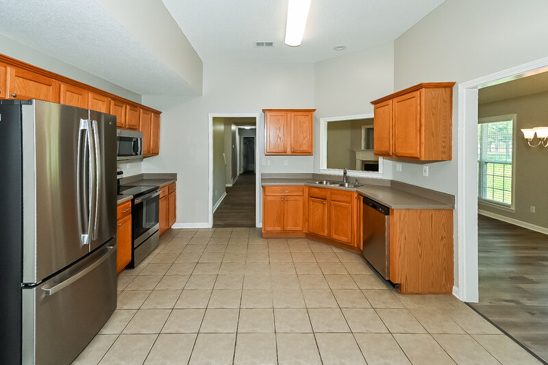 2,260/Mo, 7753 Meadow Ridge Ln Olive Branch, MS 38654 Kitchen View